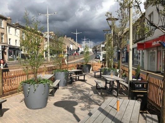 High street alfresco dining