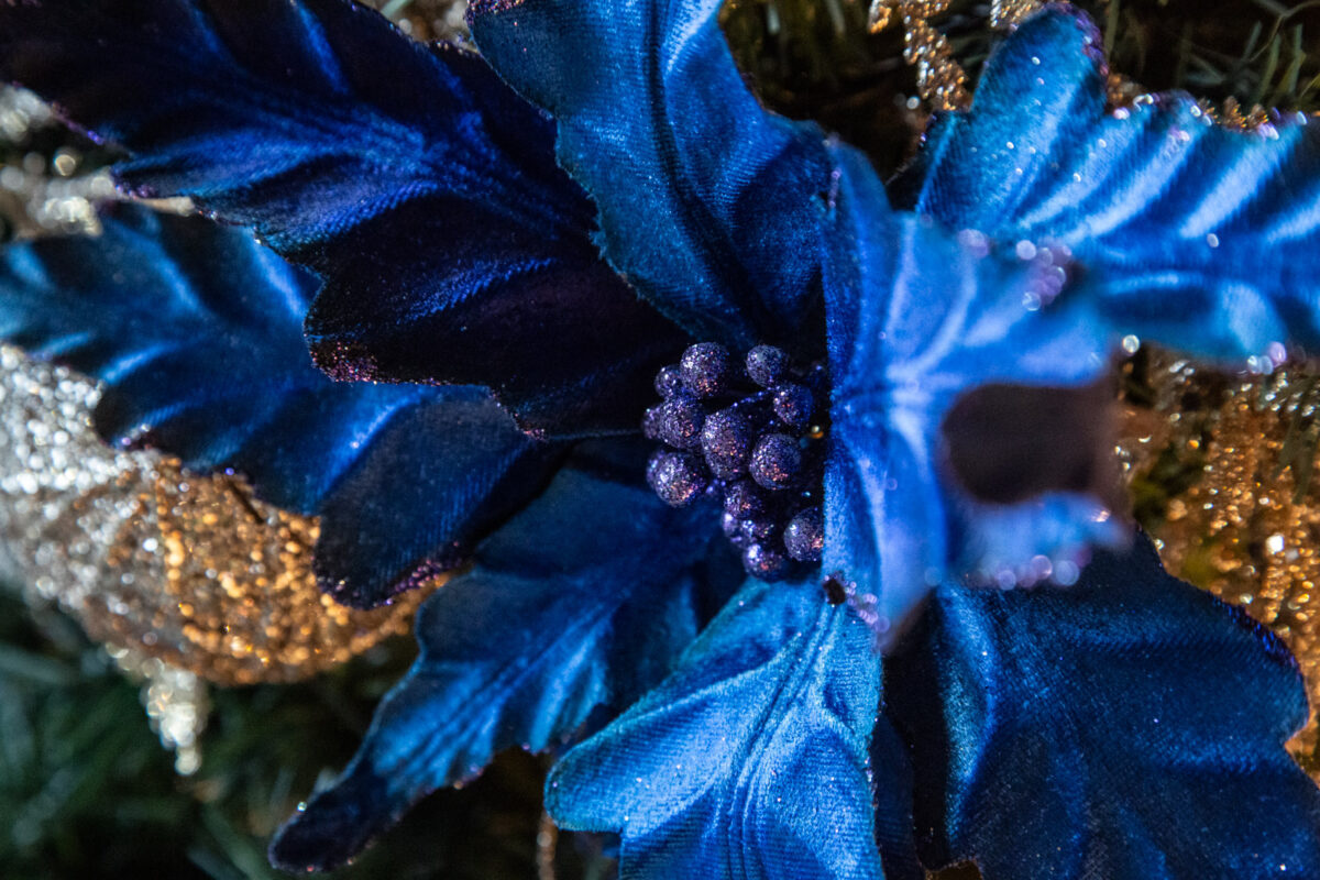 Artificial Christmas Tree with Parcels - Midnight Elegance - Image 3